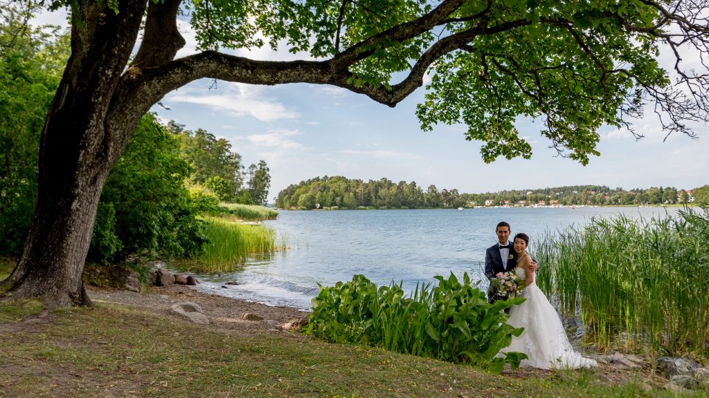 Wedding photo session at Edsviken