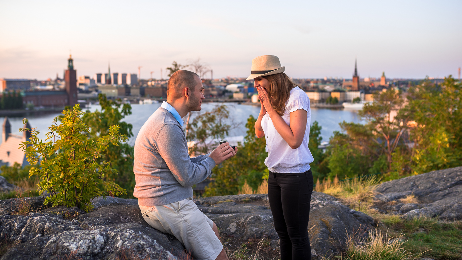 Engagement photo session at Skinnarviksberget