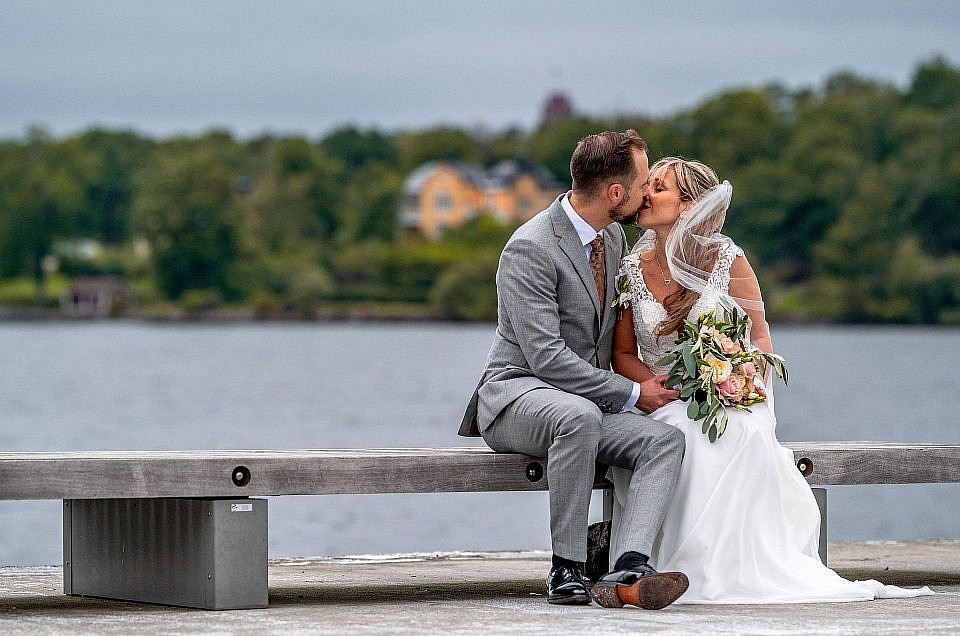 Wedding in Nacka church: Shomi & Erik